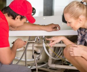 About Emergency plumbing pros Elmendorf, TX